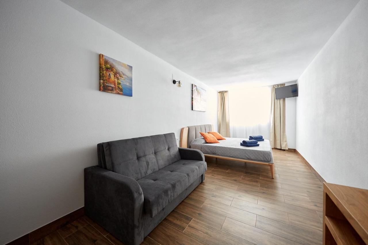 El Patio Hostal อาลิกันเต ภายนอก รูปภาพ