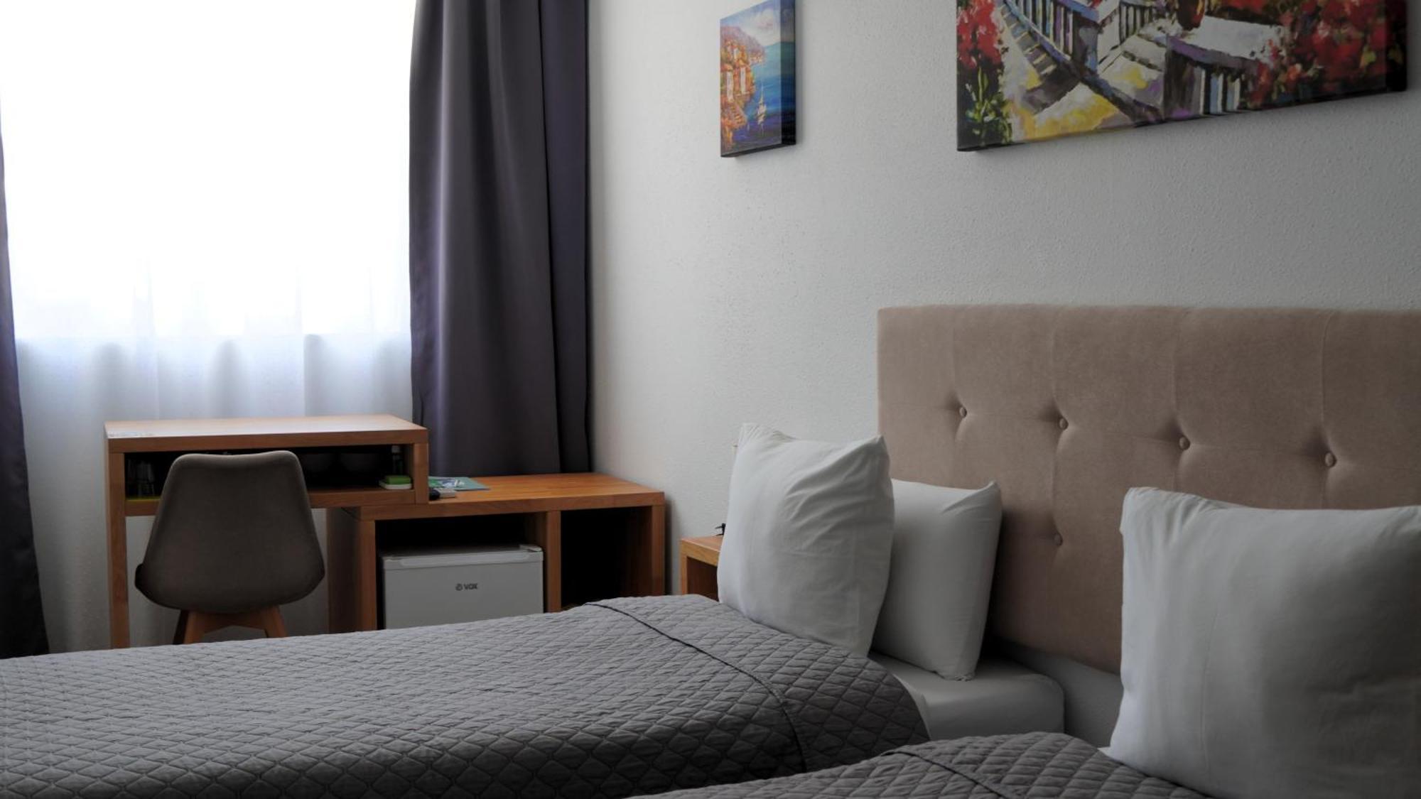 El Patio Hostal อาลิกันเต ภายนอก รูปภาพ